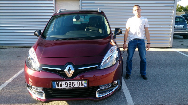 Avis-mandataire-auto-Emotors--Renault-grand-sc-nic-iii-bose-dci-130-energy-.