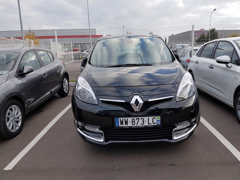 Avis-mandataire-auto-Emotors-Renault-Grand-scenic-Grand-sc-nic-iii-bose-dci-130-energy-7places-plus-toit-vitr.