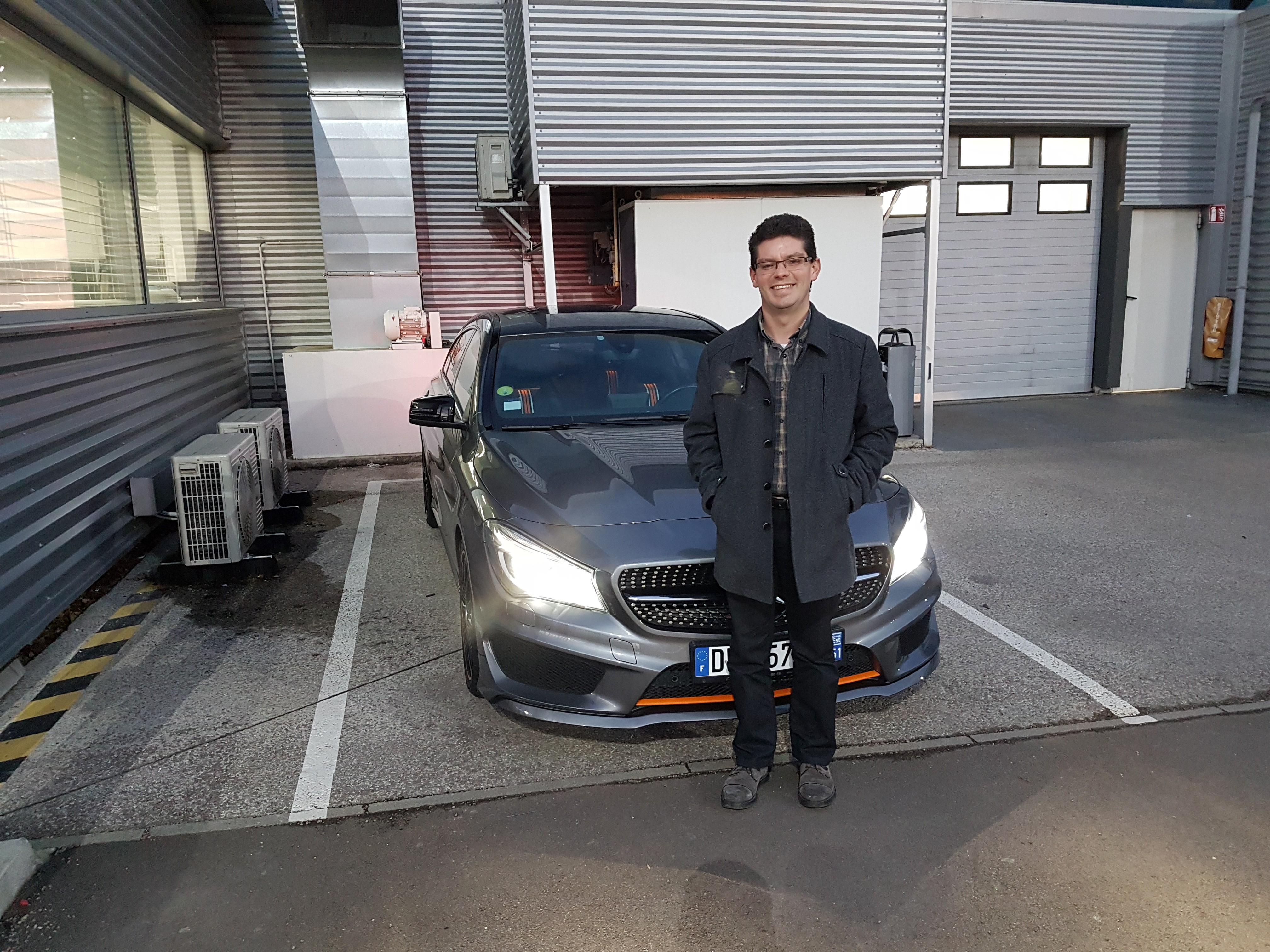 Avis-mandataire-auto-Emotors-Mercedes-Classe-cla-shooting-brake-Orangeart-edition-220-cdi-7-g-dct.