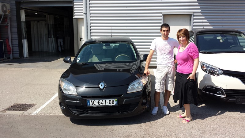 Avis-mandataire-auto-Emotors--Renault-m-gane-iii-privil-ge-dci-105-.
