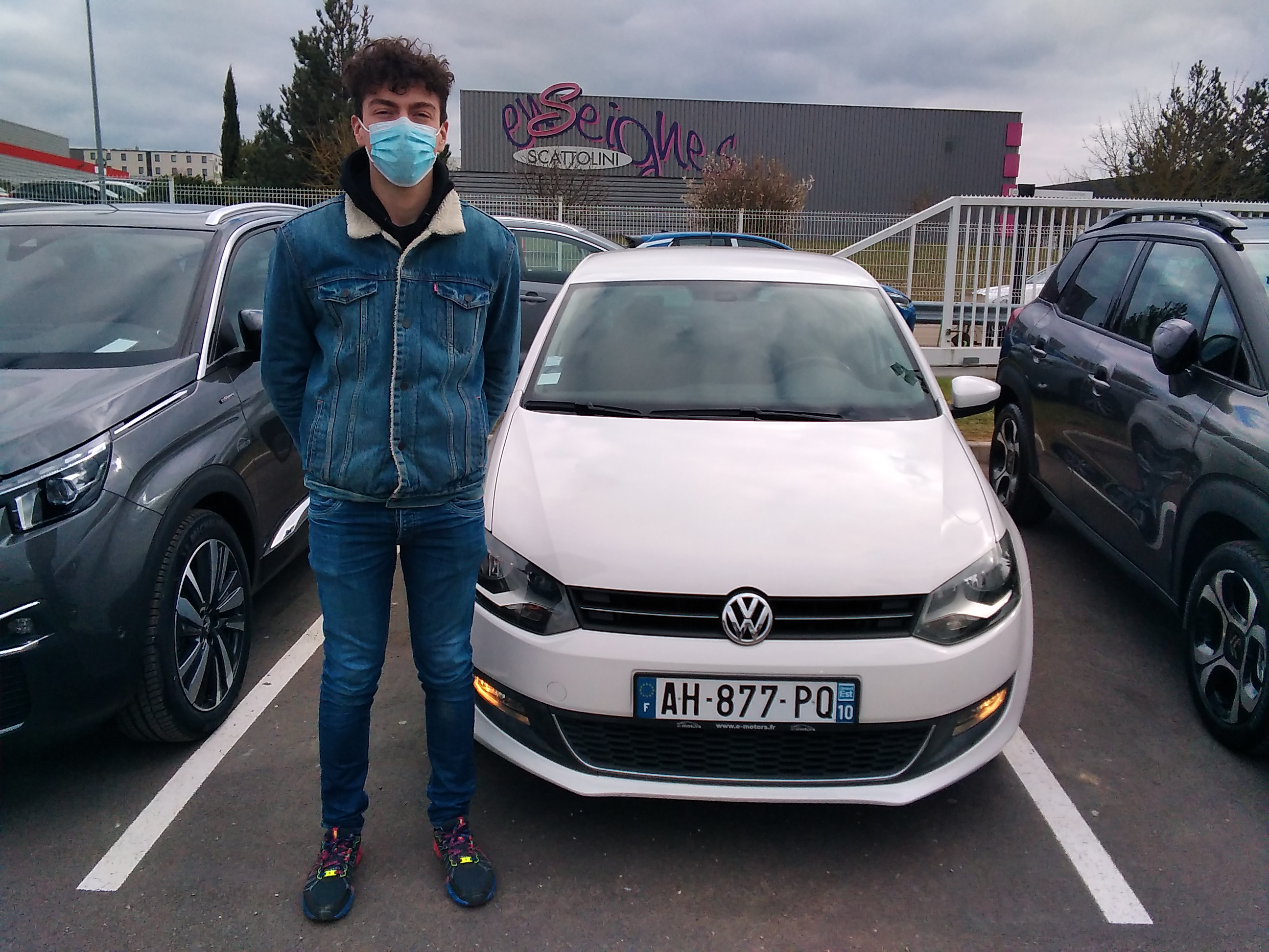 Avis-mandataire-auto-Emotors-Volkswagen-Polo-1-6-tdi-105-cr-fap-sportline.