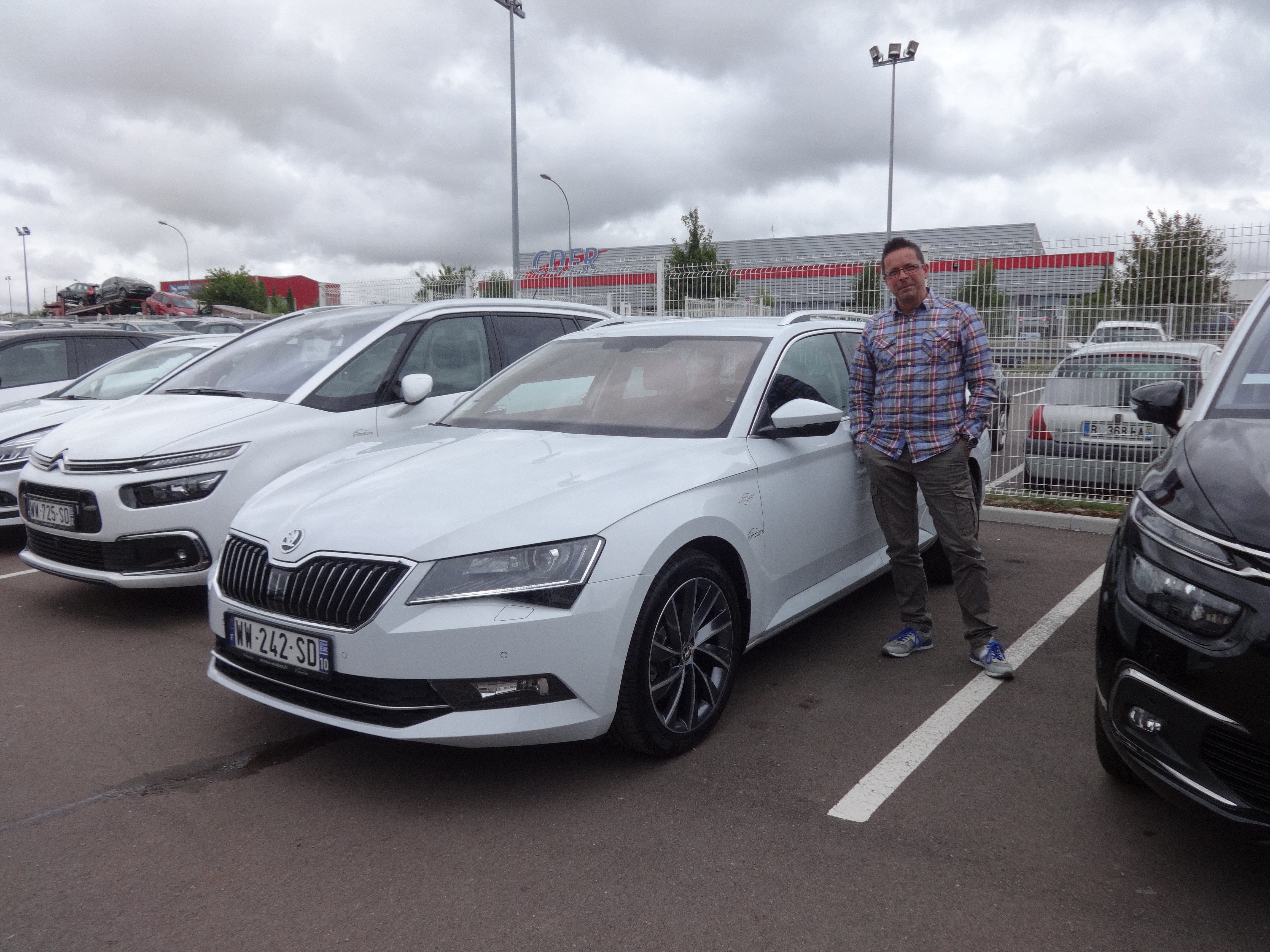 Avis-mandataire-auto-Emotors-Skoda-Superb-combi-Laurin-klement-tdi-190-4x4-dsg6.
