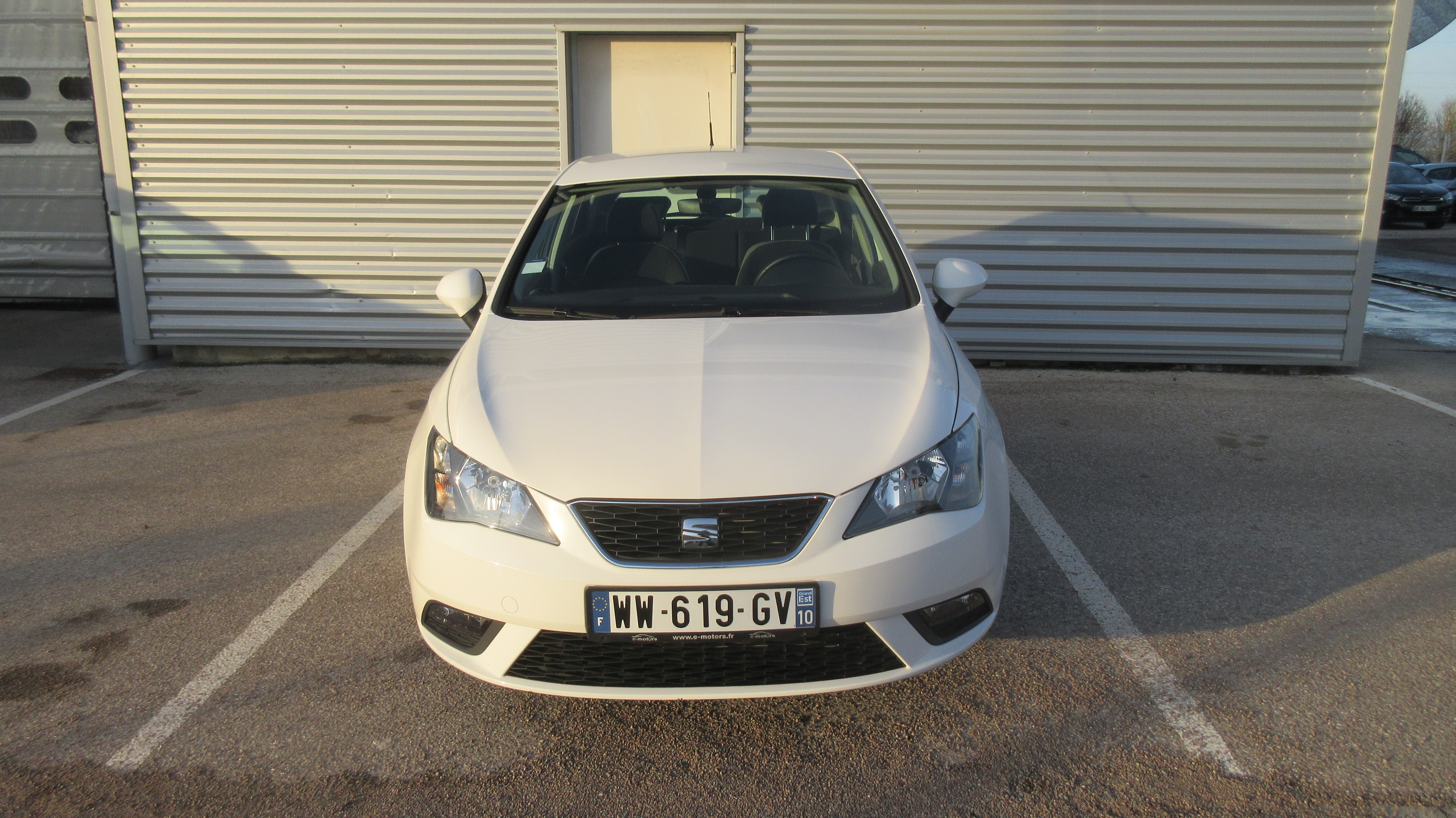 Avis-mandataire-auto-Emotors-Seat-Ibiza-Style-tdi-105.