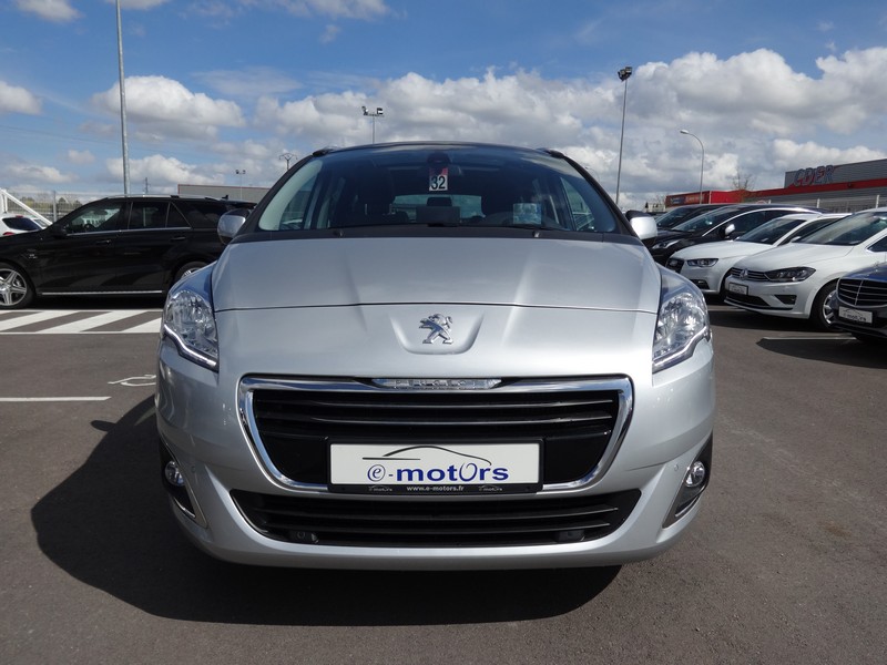 Avis-mandataire-auto-Emotors--Peugeot-5008-allure-bluehdi-120-eat-plus-7places-.