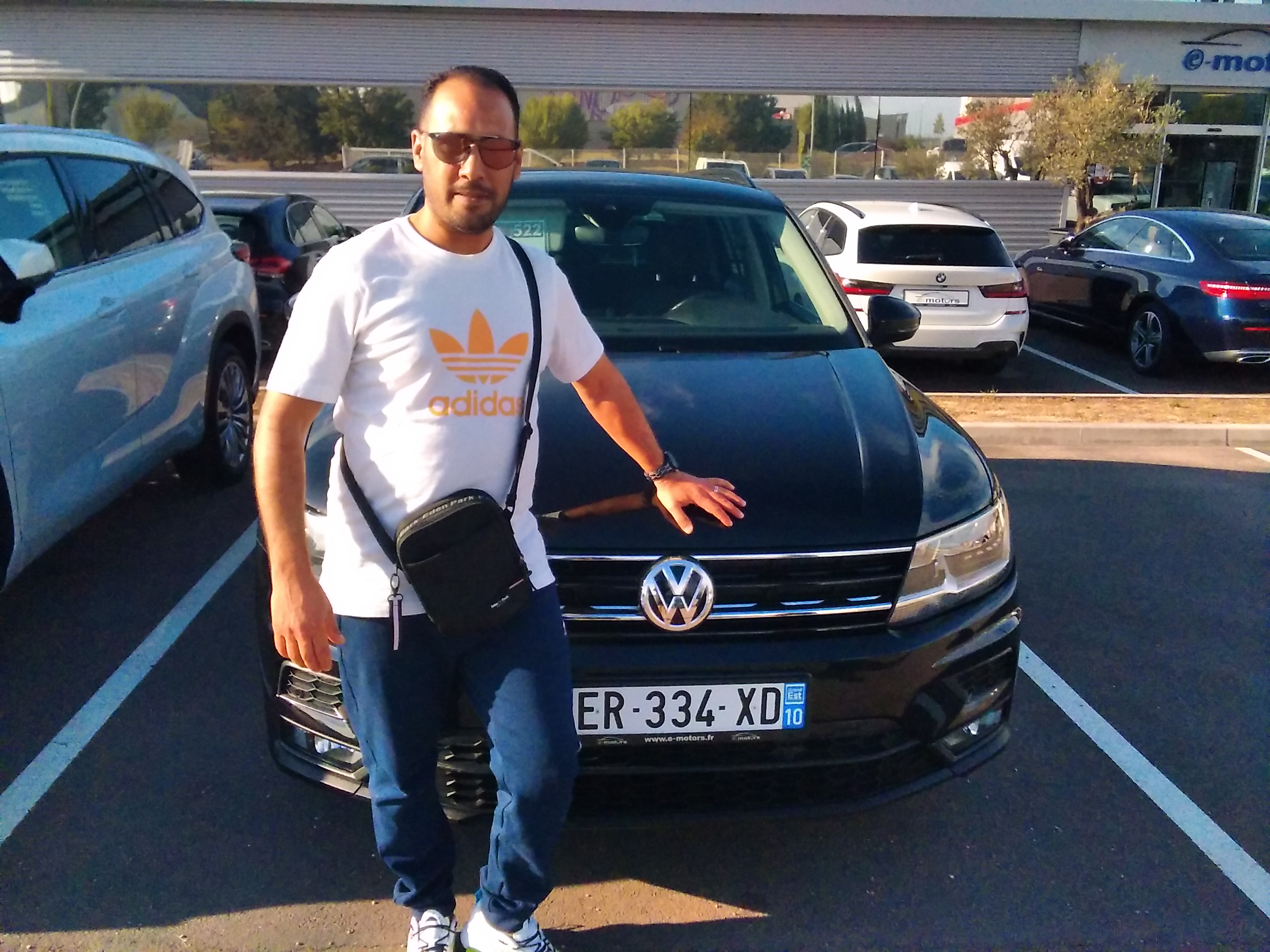 Avis-mandataire-auto-Emotors-Volkswagen-Tiguan-Tdi-115-bmt.