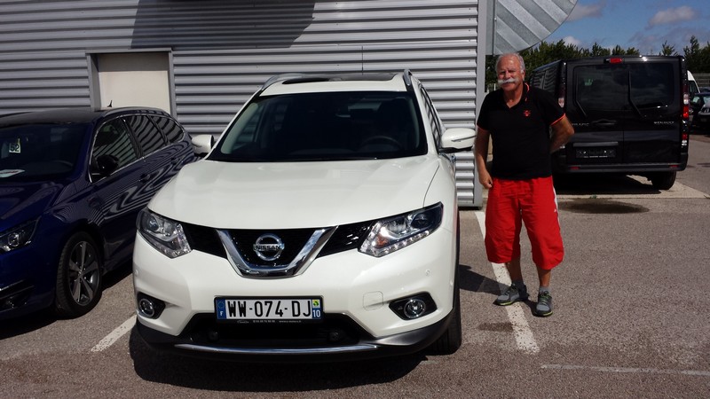 Avis-mandataire-auto-Emotors--Nissan-x-trail-tekna-dci-130-xtronic-4x2-5places-.