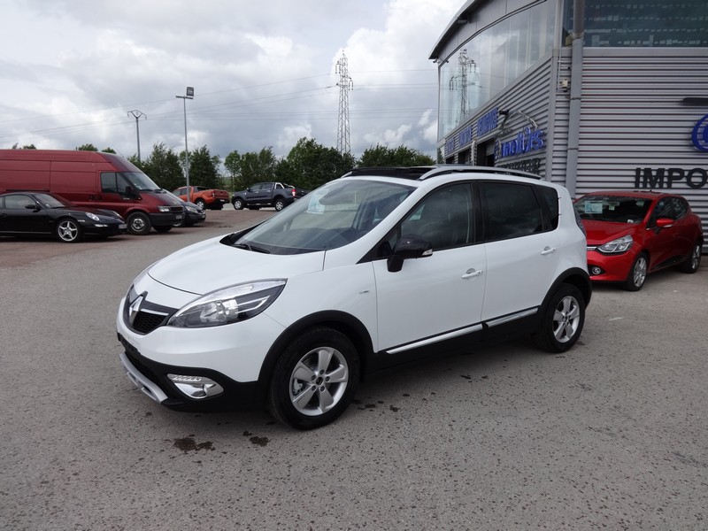 Avis-mandataire-auto-Emotors--Renault-sc-nic-xmod-dci-130cv-bose-neuf-.