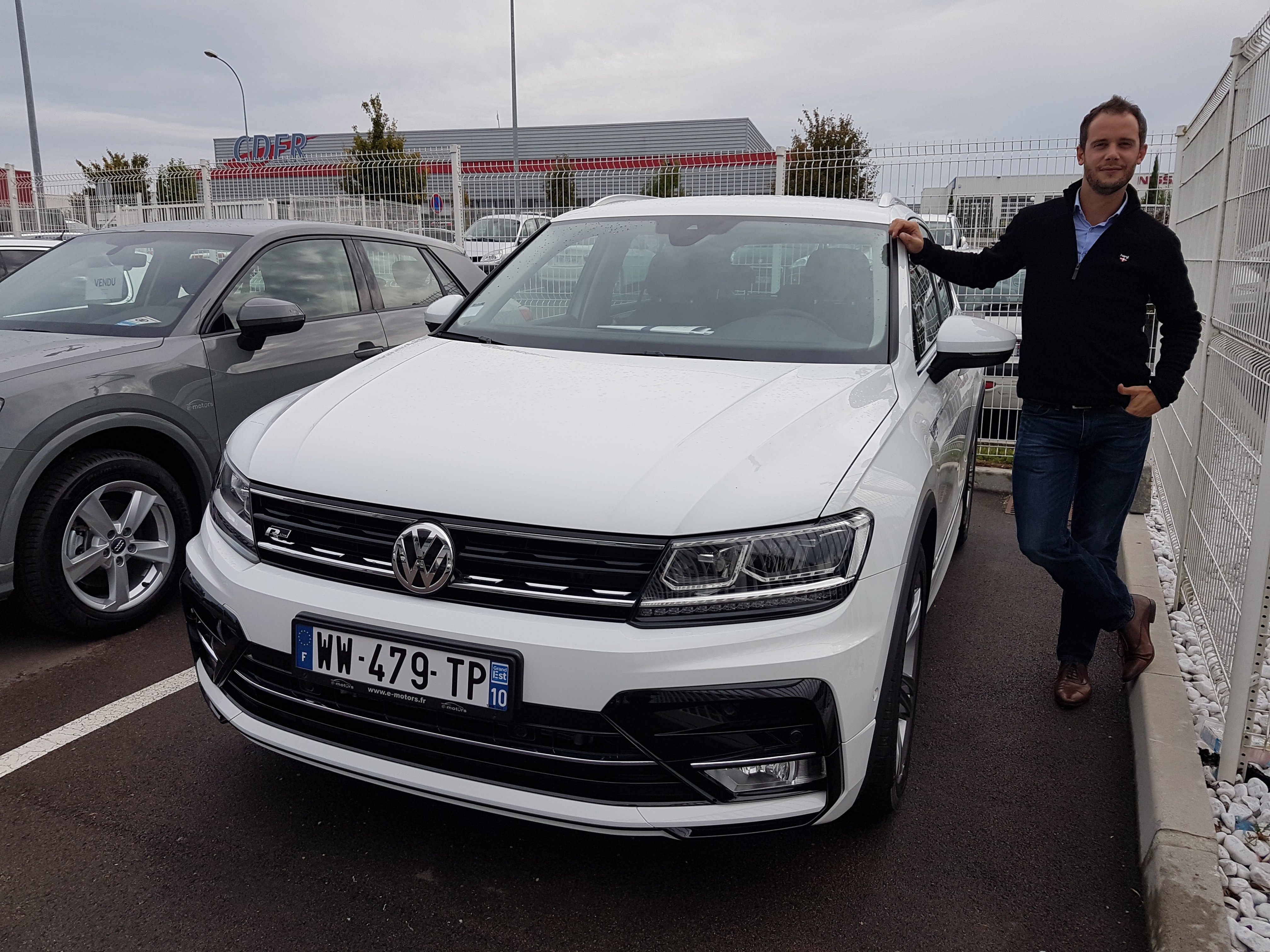 Avis-mandataire-auto-Emotors-Volkswagen-Tiguan-Confortline-r-line-tdi-150.