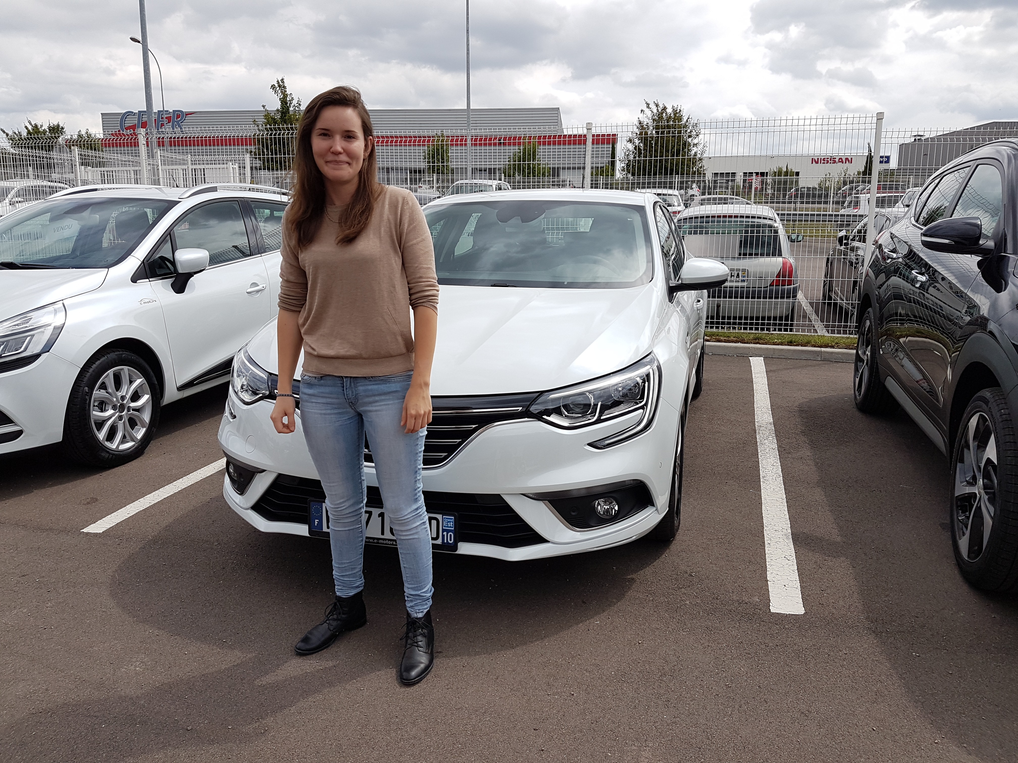 Avis-mandataire-auto-Emotors-Renault-Megane-iv-berline-M-gane-iv-berline-intens-tce-130-energy-plus-park-assist.