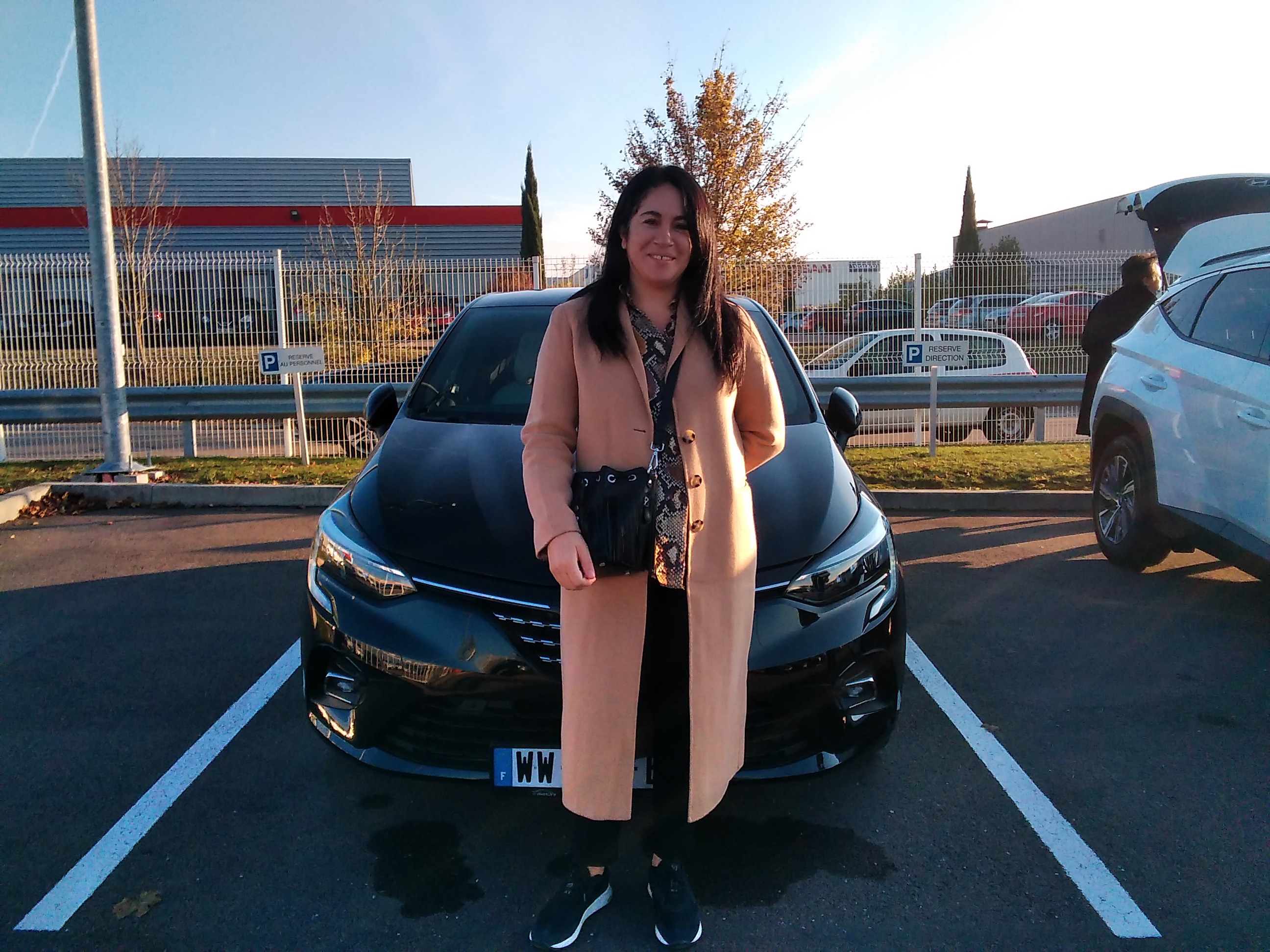 Avis-mandataire-auto-Emotors-Renault-Clio-Initiale-paris-e-tech-140.