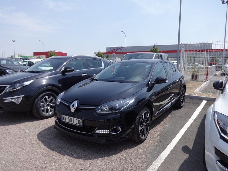 Avis-mandataire-auto-Emotors--Renault-megane-iii-bose-dci-130-energy-.