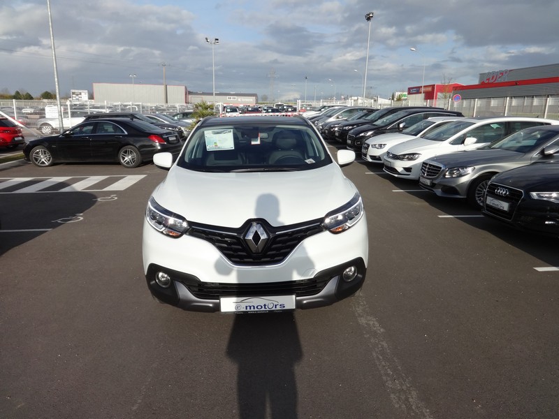 Avis-mandataire-auto-Emotors-Renault-Kadjar-Intens-dci-130-energy-4x2-plus-toit-vitr.
