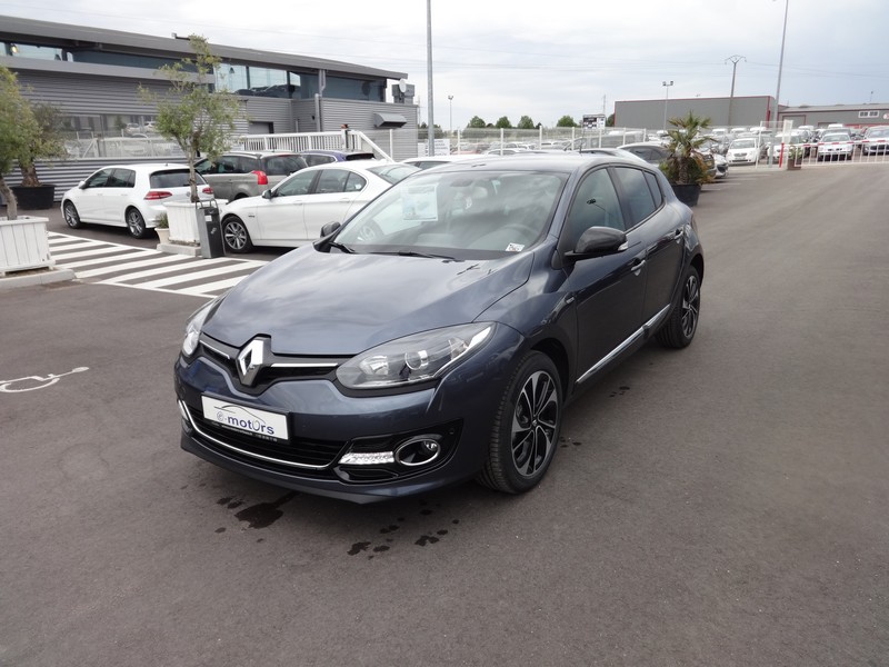Avis-mandataire-auto-Emotors--Renault-megane-iii-bose-dci-110-energy-.