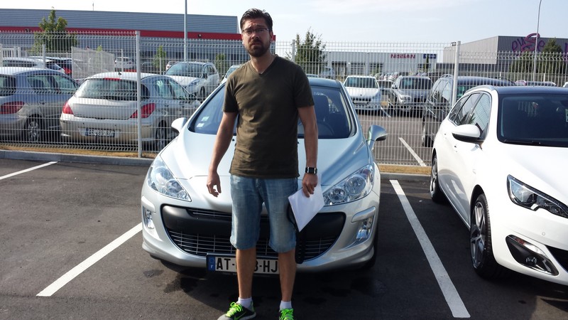 Avis-mandataire-auto-Emotors--Peugeot-308-feline-hdi-110-5portes-.