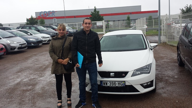 Avis-mandataire-auto-Emotors--Seat-leon-fr-tdi-150-5p-.