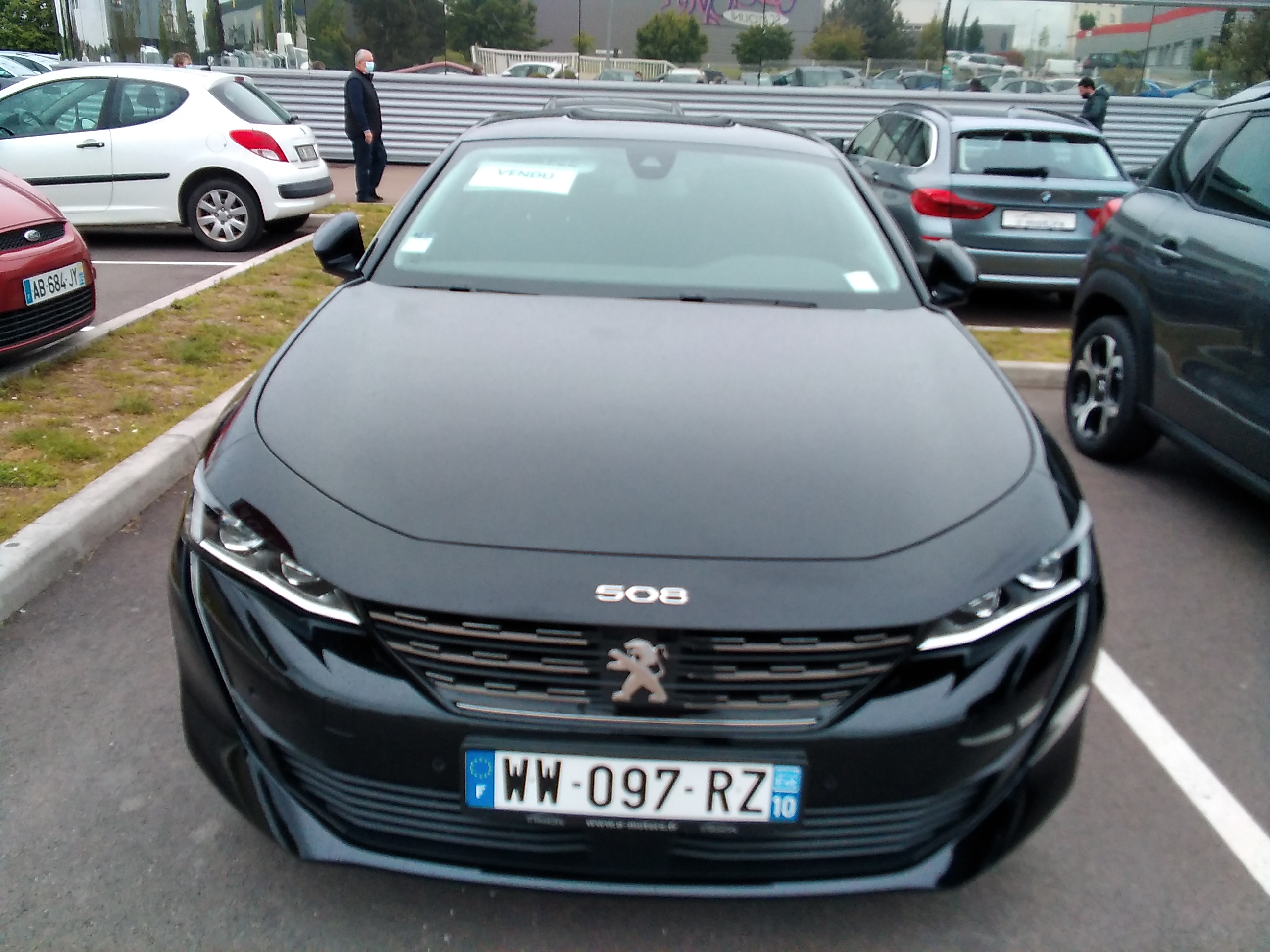 Avis-mandataire-auto-Emotors-Peugeot-508-Allure-bluehdi-160-eat8-plus-full-led.