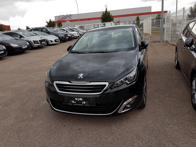 Avis-mandataire-auto-Emotors-Peugeot-308-Style-puretech-130.