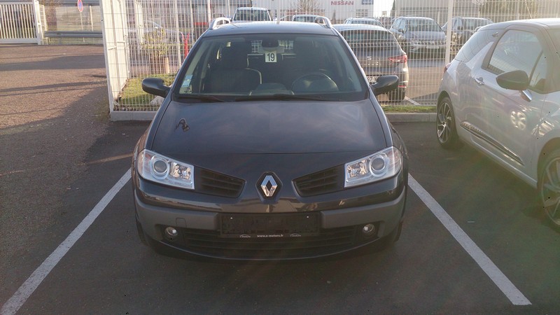 Avis-mandataire-auto-Emotors--Renault-megane-ii-estate-dynamique-dci-105-.