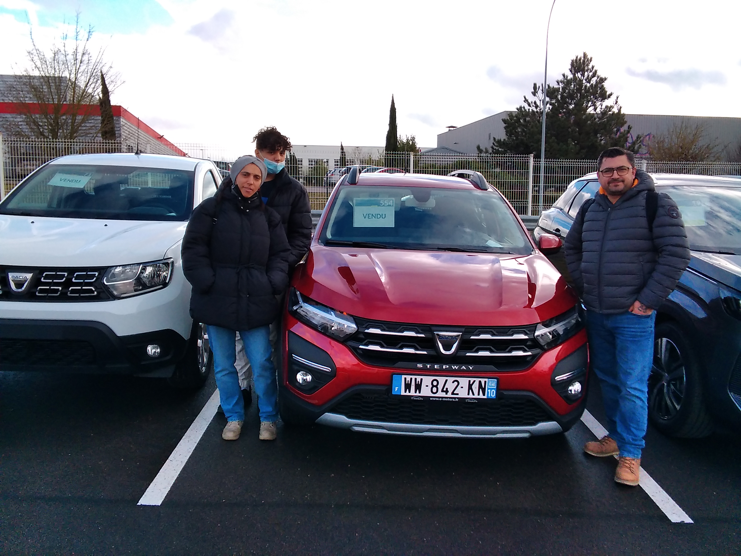 Avis-mandataire-auto-Emotors-Dacia-Sandero-Stepway-confort-eco-g-100.