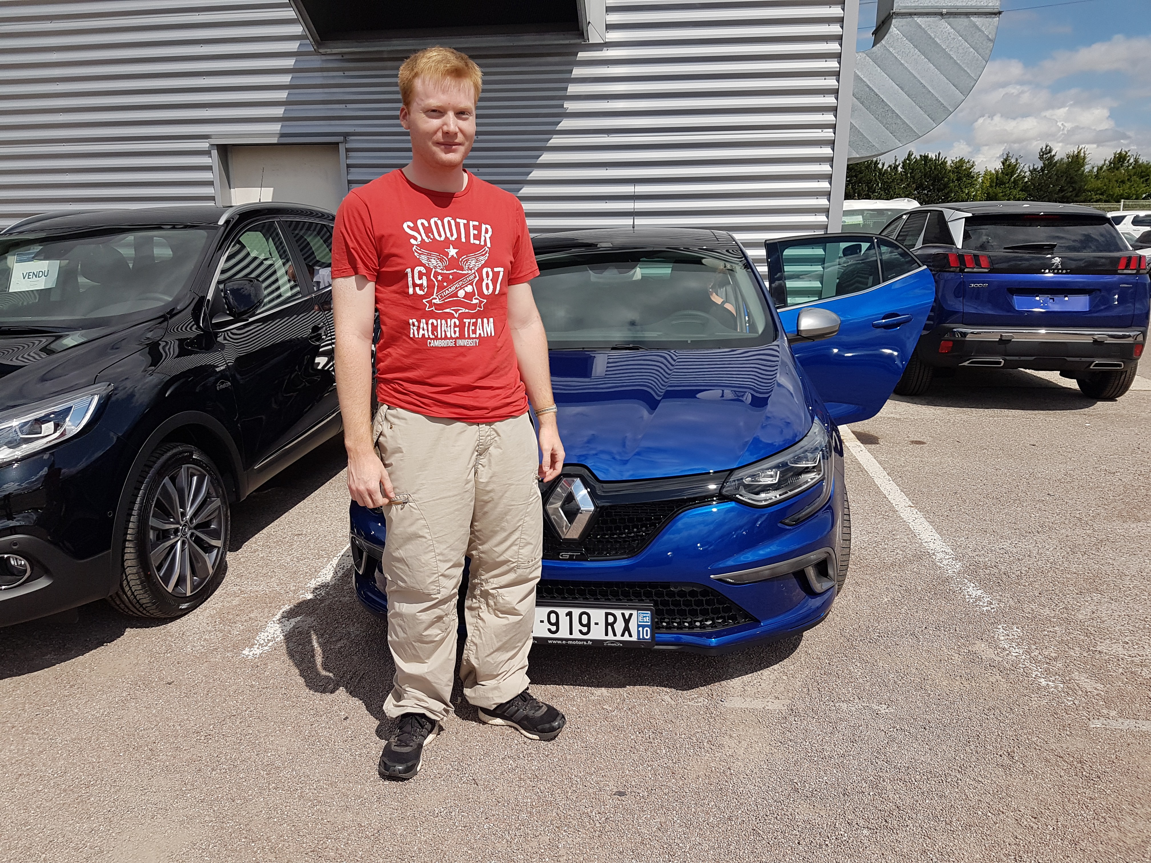 Avis-mandataire-auto-Emotors-Renault-Megane-iv-berline-M-gane-iv-berline-gt-tce-205-energy-edc-plus-bose-toit-vitr.