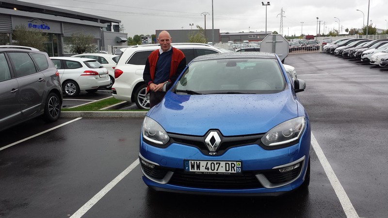 Avis-mandataire-auto-Emotors--Renault-megane-iii-coup-gt-tce-220-energy-.