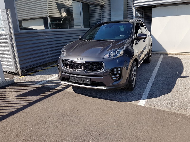 Avis-mandataire-auto-Emotors-Kia-Sportage-Gt-line-crdi-136-4x2-plus-toit-vitr.