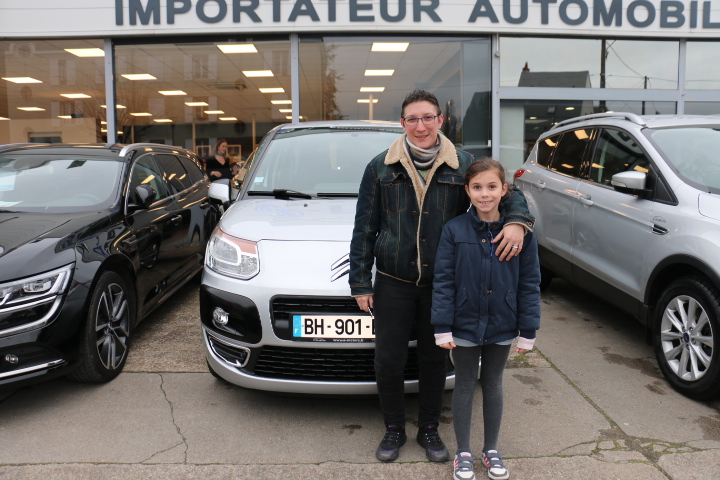 Avis-mandataire-auto-Emotors-Citroen-C3-picasso-Vti-95-confort-5p.