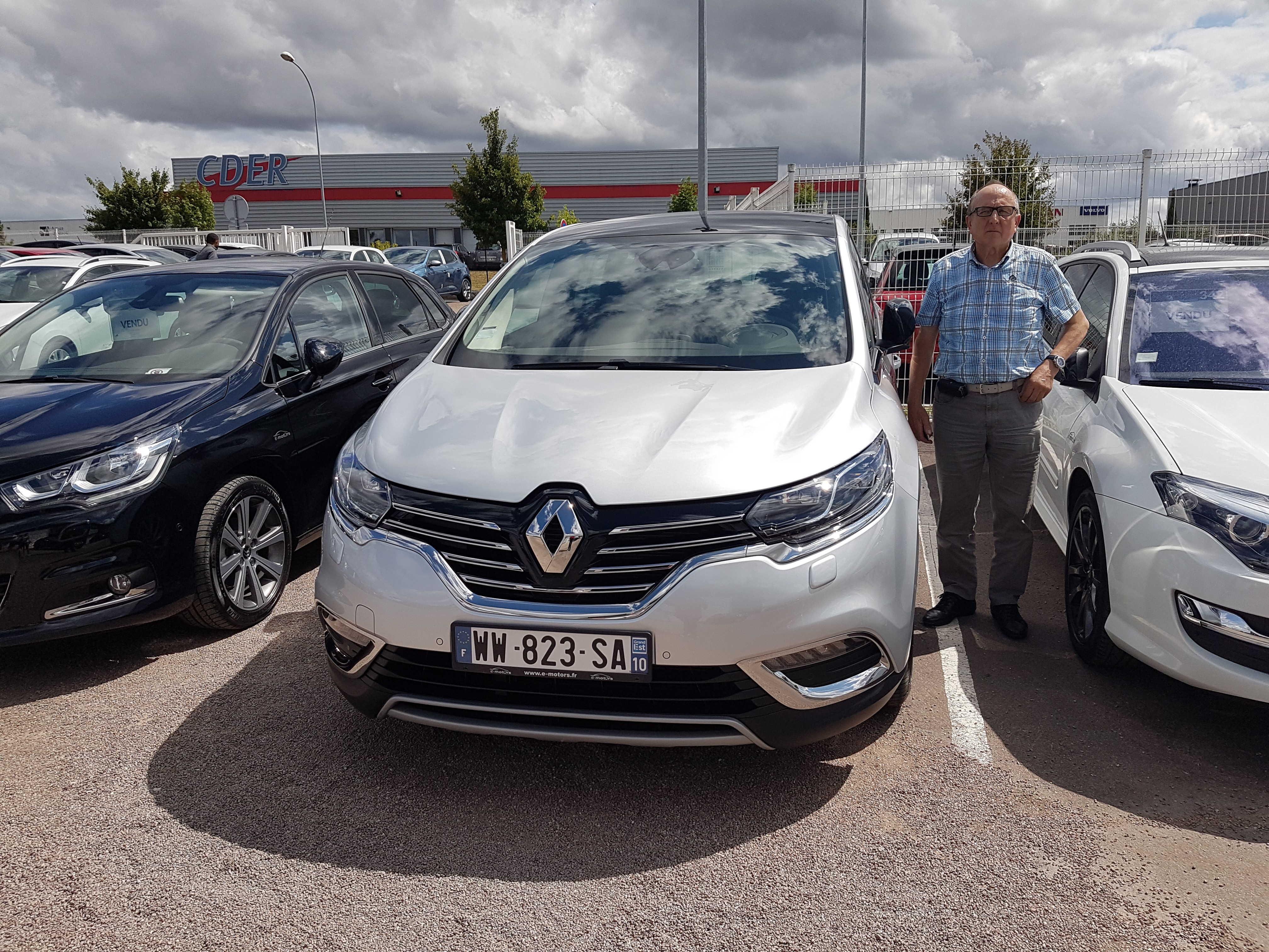 Avis-mandataire-auto-Emotors-Renault-Espace-Intens-dci-160-energy-edc.