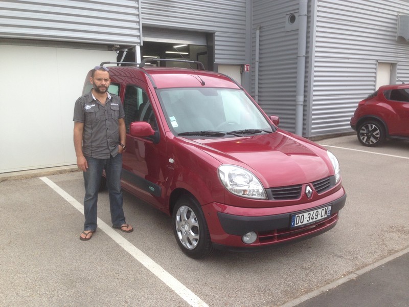 Avis-mandataire-auto-Emotors--Renault-kangoo-privil-ge-dci-70-.