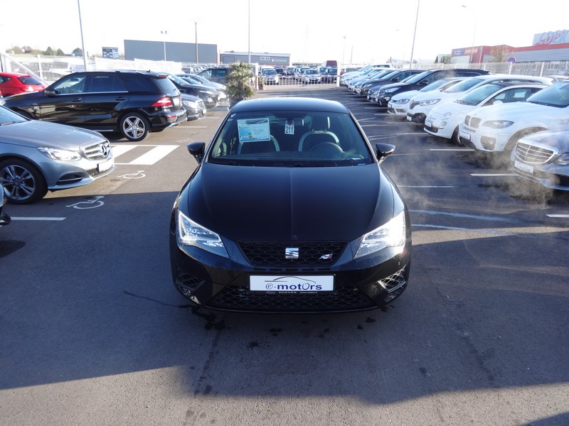 Avis-mandataire-auto-Emotors-Seat-Leon-Cupra-tsi-265-dsg.