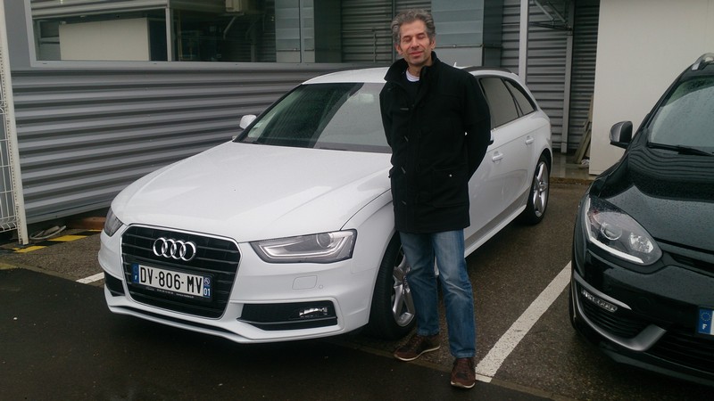 Avis-mandataire-auto-Emotors--Audi-a4-avant-ambiente-s-line-tdi-150-multitronic-plus-navi-plus-cuir-.