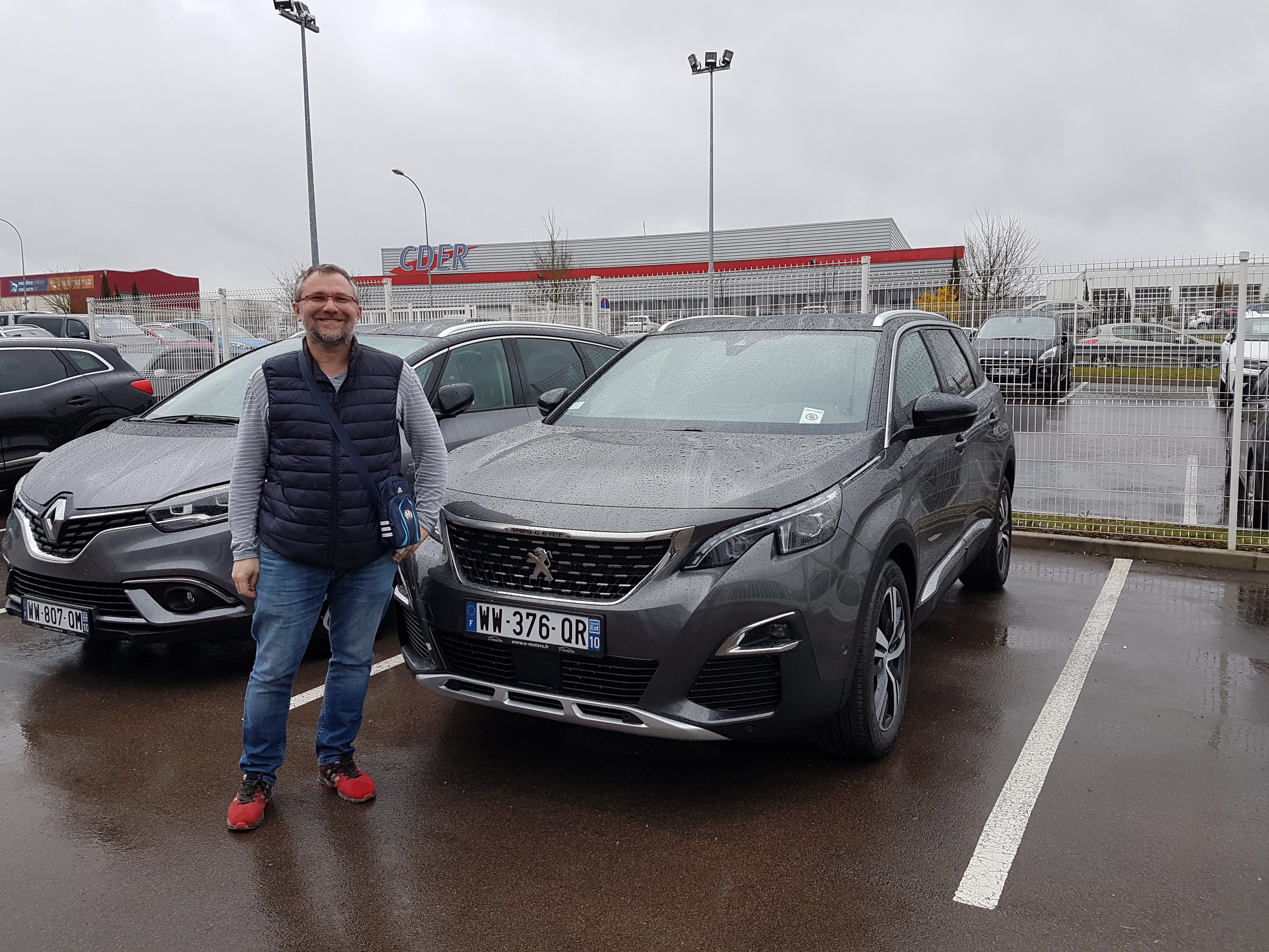 Avis-mandataire-auto-Emotors-Peugeot-5008-Gt-line-bluehdi-120-s-s.