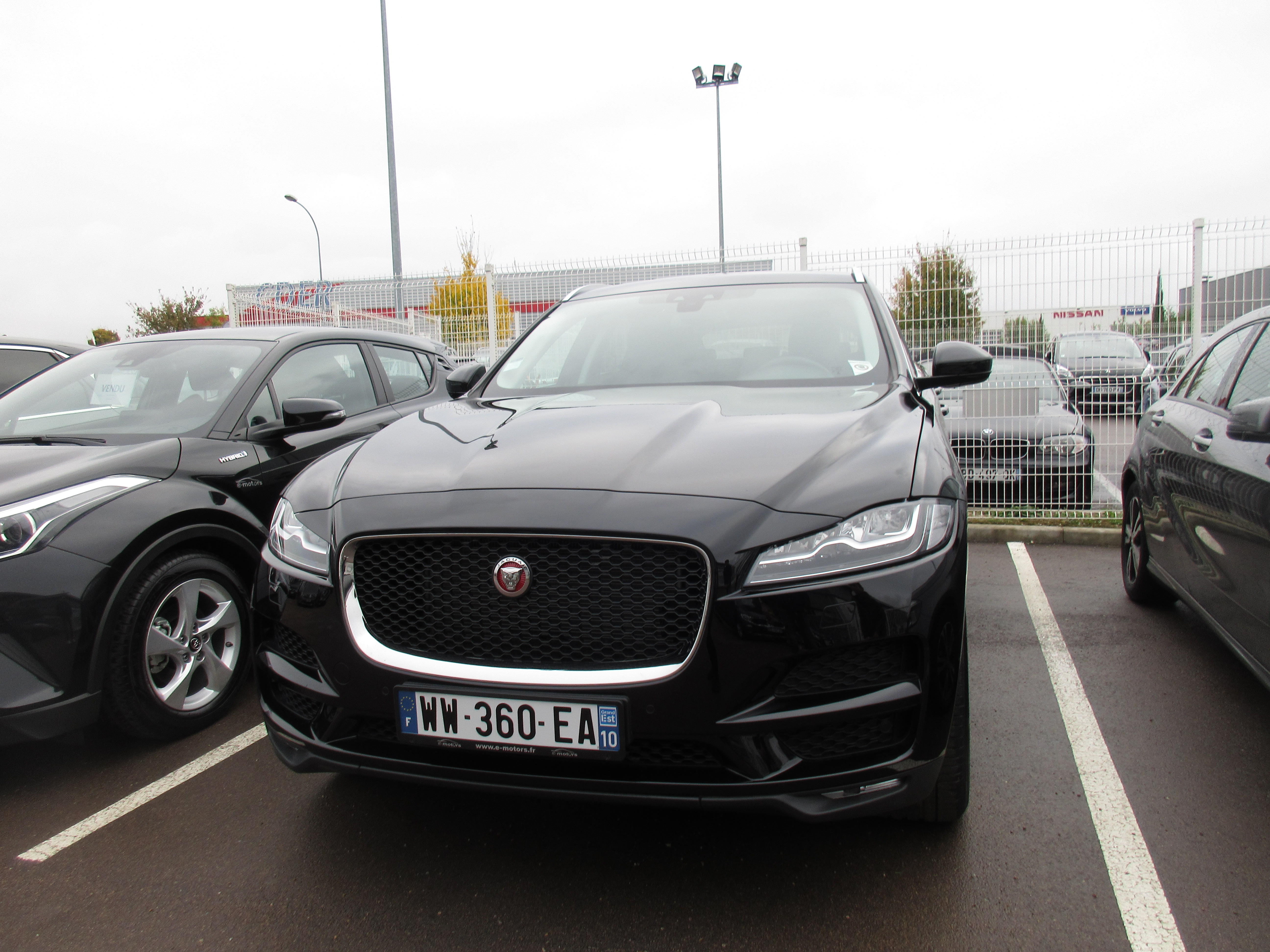 Avis-mandataire-auto-Emotors-Jaguar-F-pace-Prestige-v6-d-300-awd-bva8.