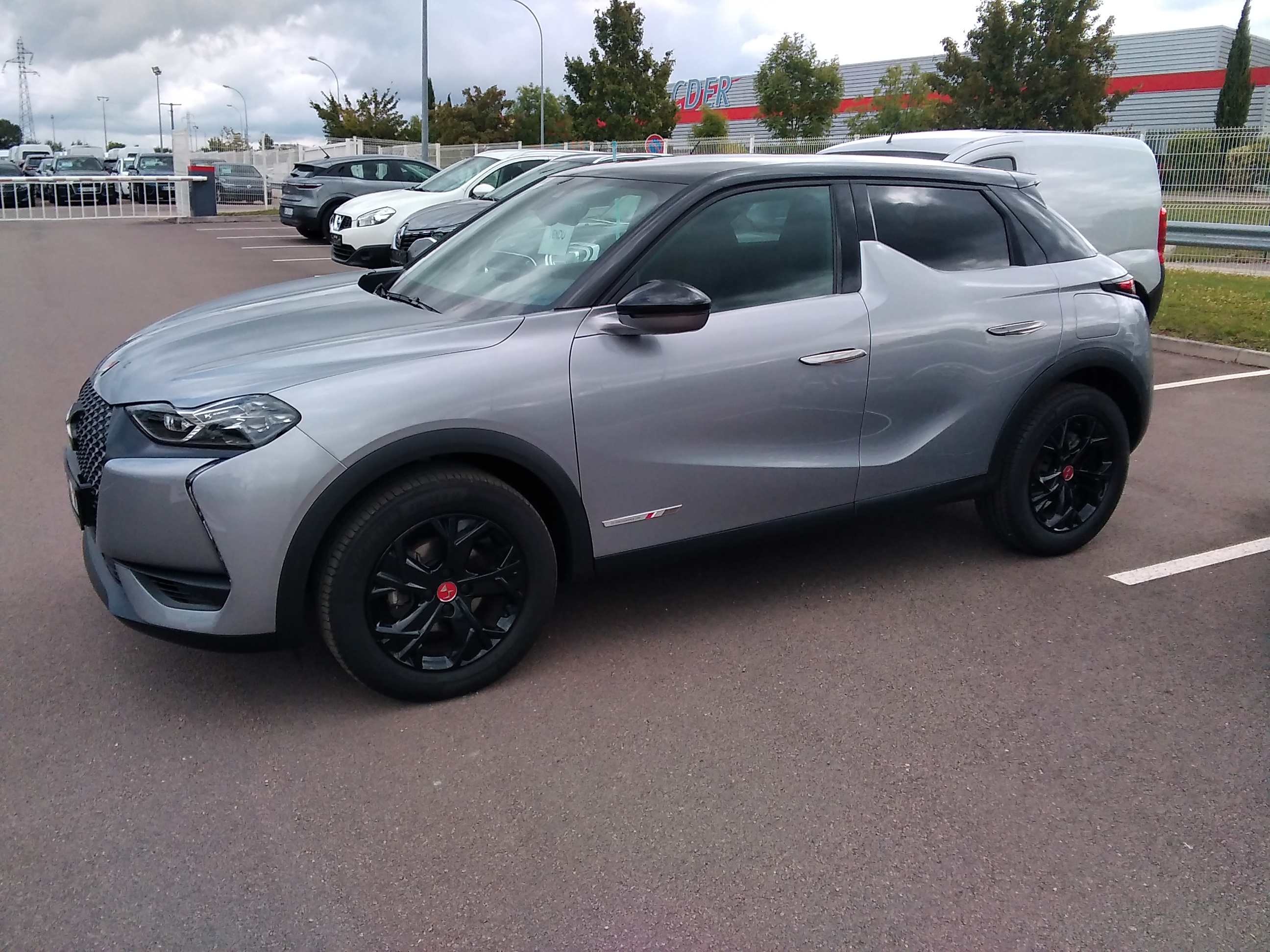 Avis-mandataire-auto-Emotors-Ds-Ds3-crossback-Performance-line-puretech-130-eat8-plus-gps-plus-matrix-led.