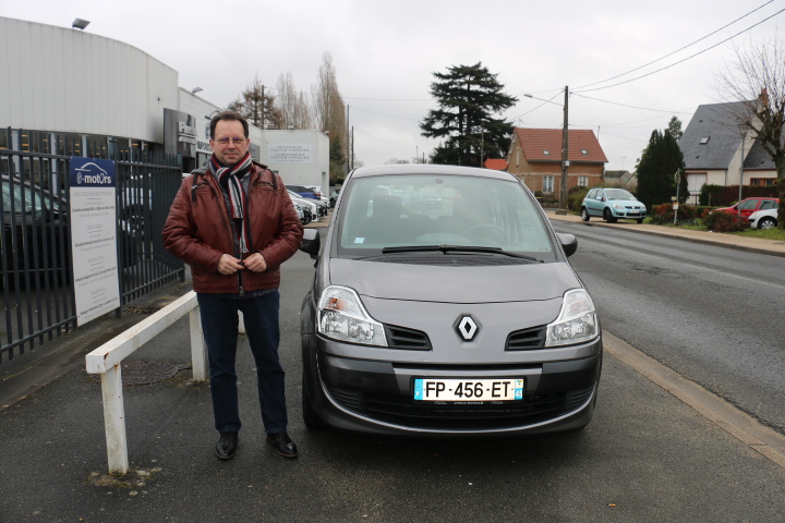 Avis-mandataire-auto-Emotors-Renault-Modus-1-2-16v-80-eco2-expression-quickshift.