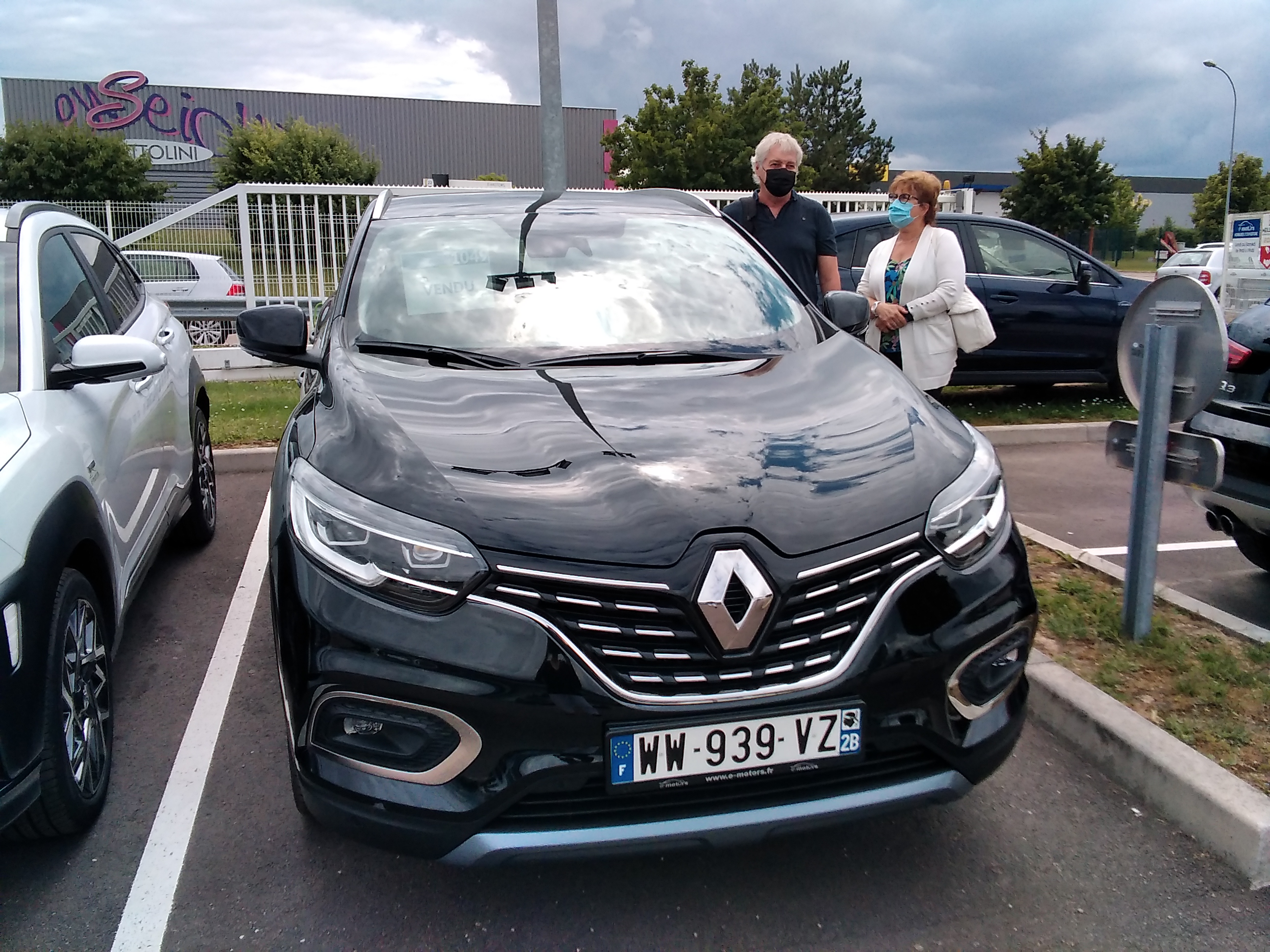 Avis-mandataire-auto-Emotors-Renault-Kadjar-Bose-blue-dci-115-edc.