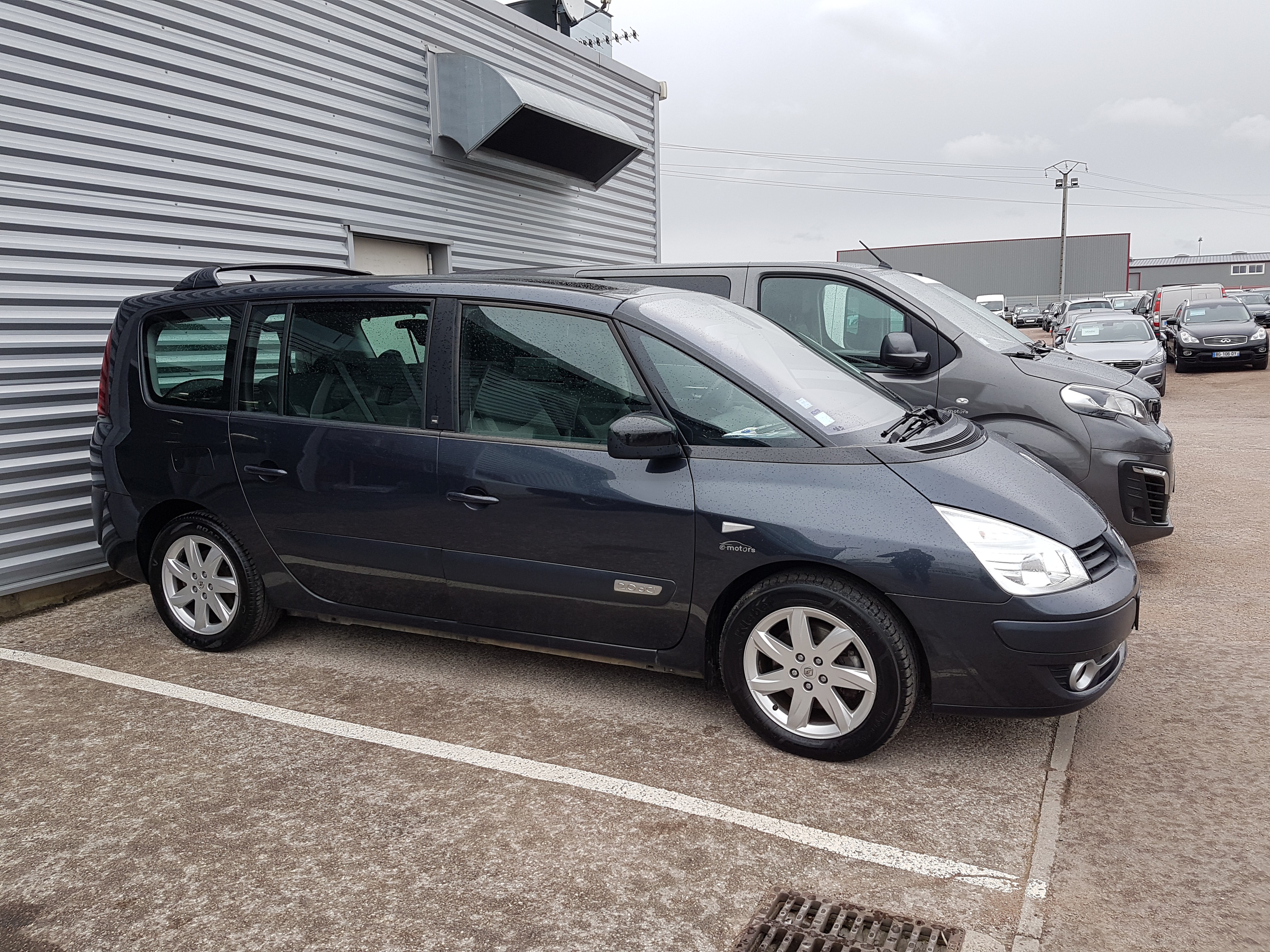 Avis-mandataire-auto-Emotors-Renault-Grand-espace-25-th-dci-130-7places.