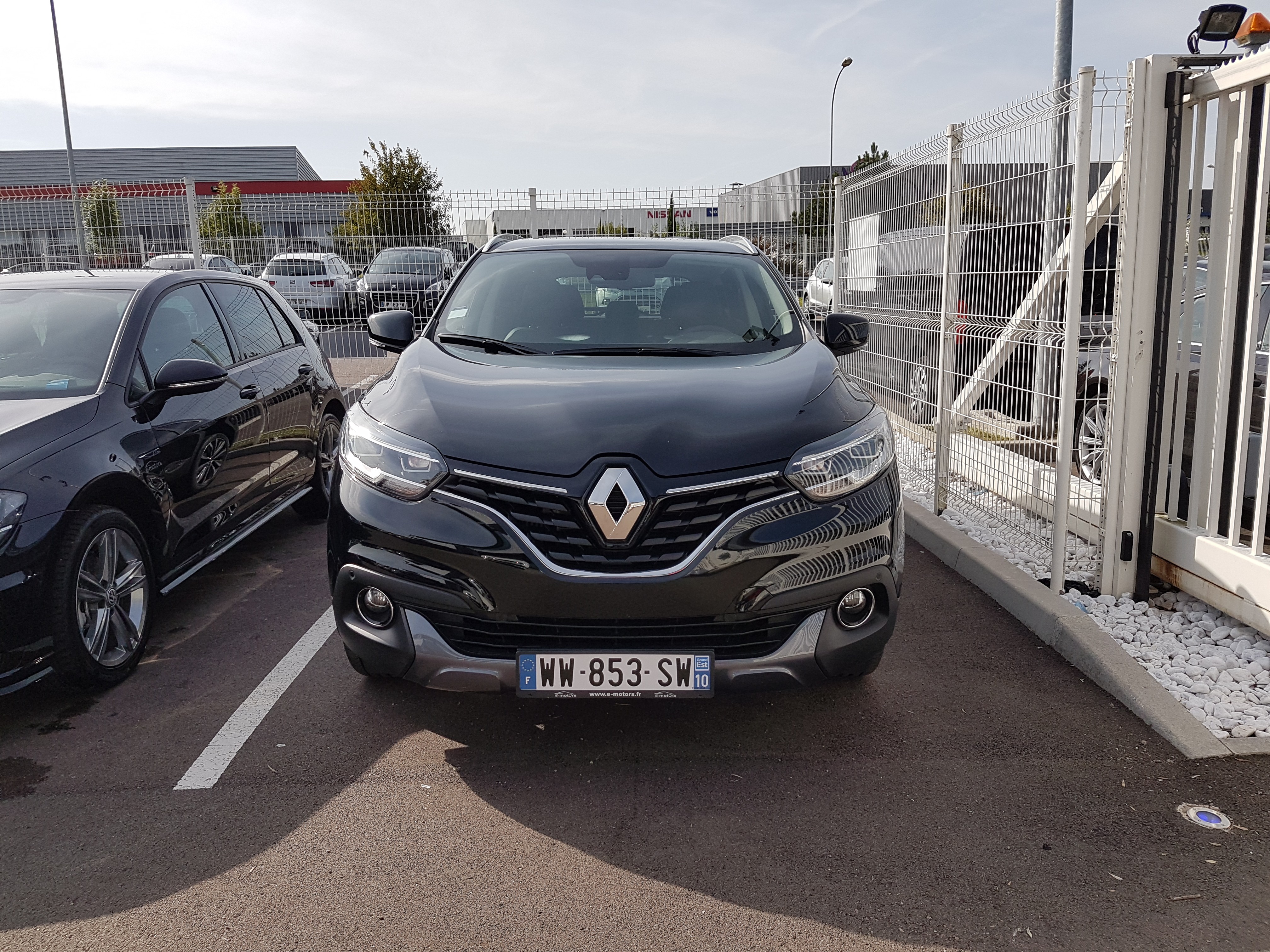 Avis-mandataire-auto-Emotors-Renault-Kadjar-Intens-tce-130-energy-edc-plus-toit-vitr-s-bose.