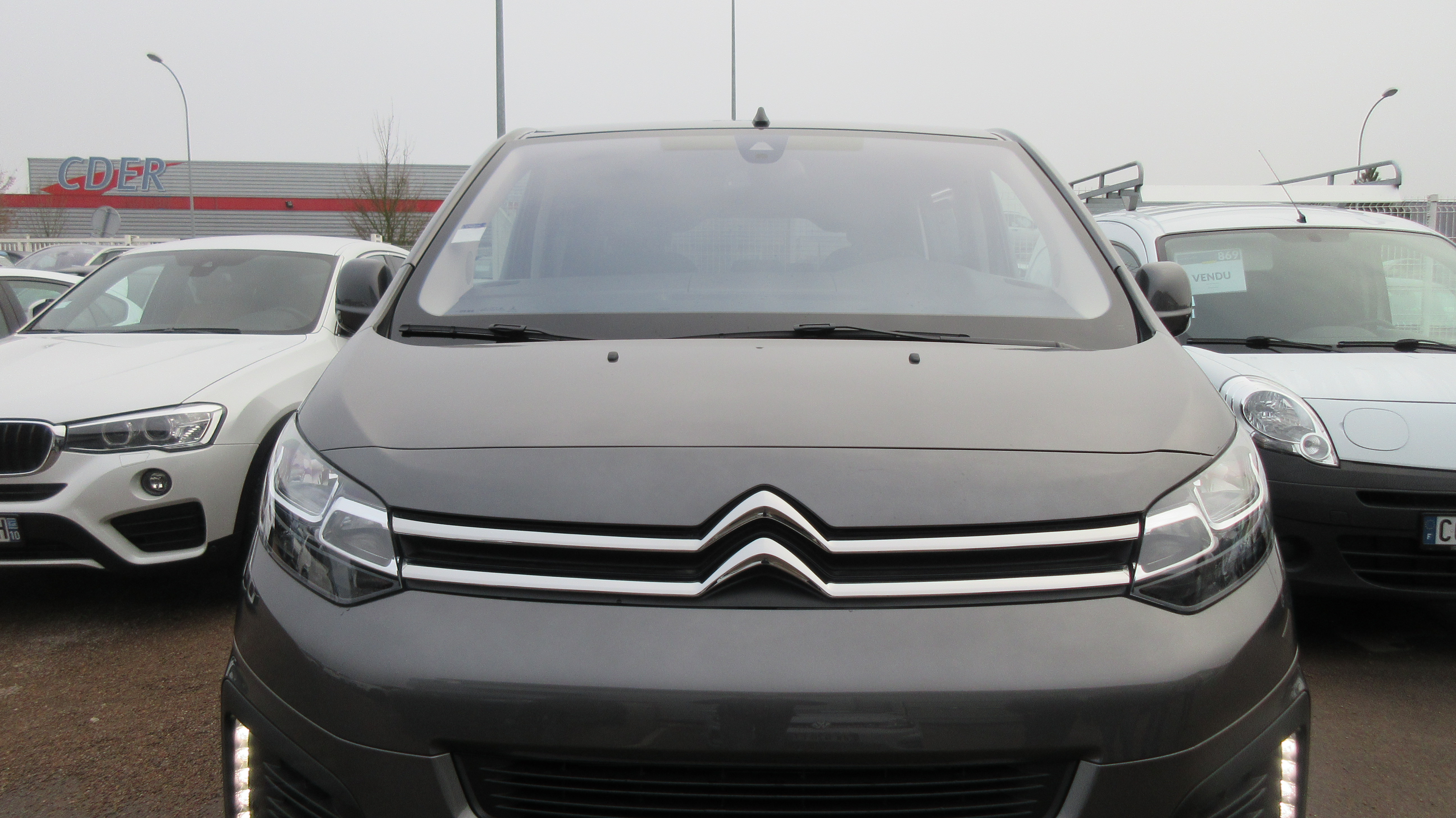Avis-mandataire-auto-Emotors-Citroen-Spacetourer-Feel-m-bluehdi-150-s-s-plus-gps-cam-ra.