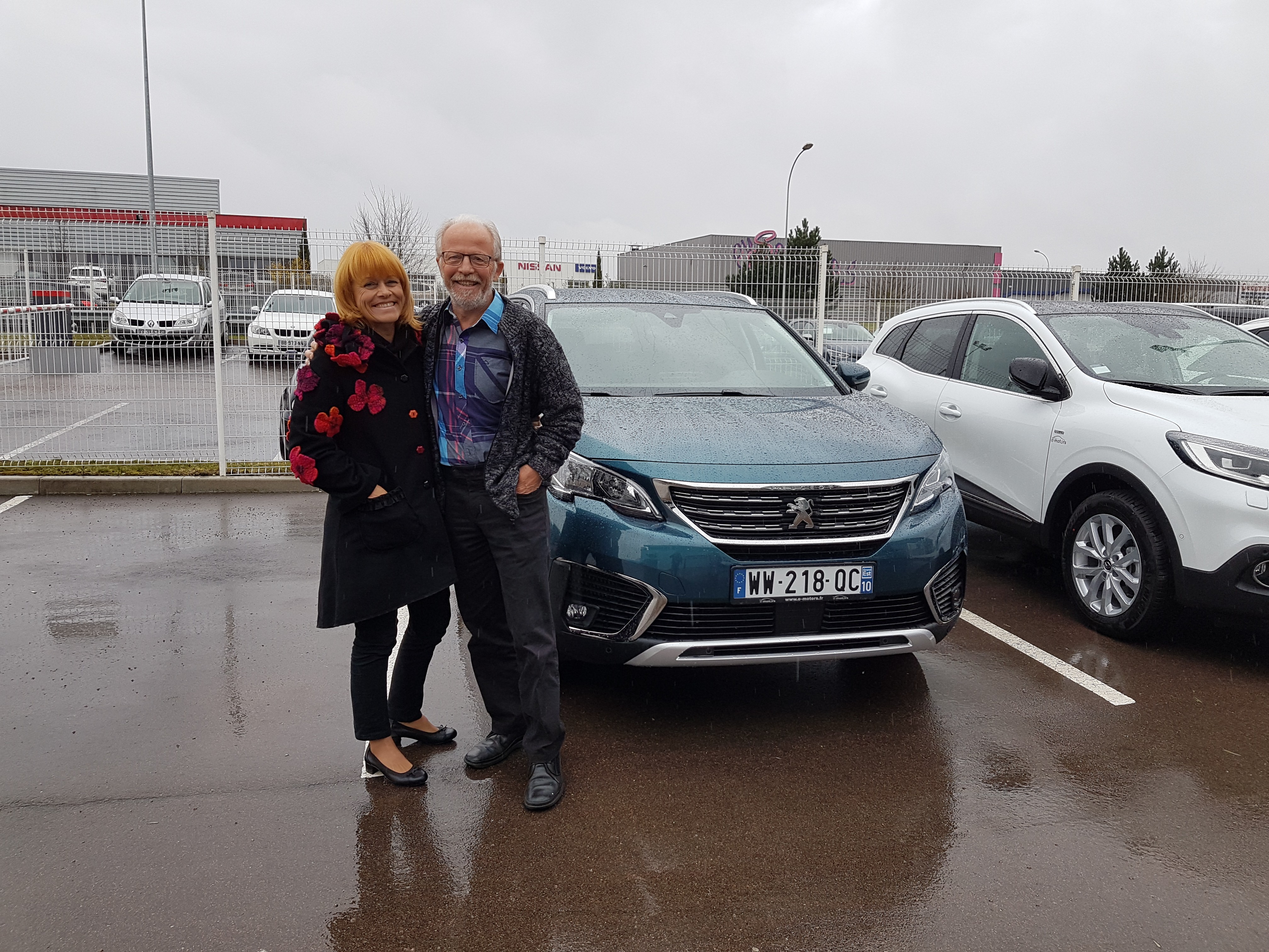 Avis-mandataire-auto-Emotors-Peugeot-5008-1-6-bluehdi-120ch-s-s-bvm6-allure-5p.