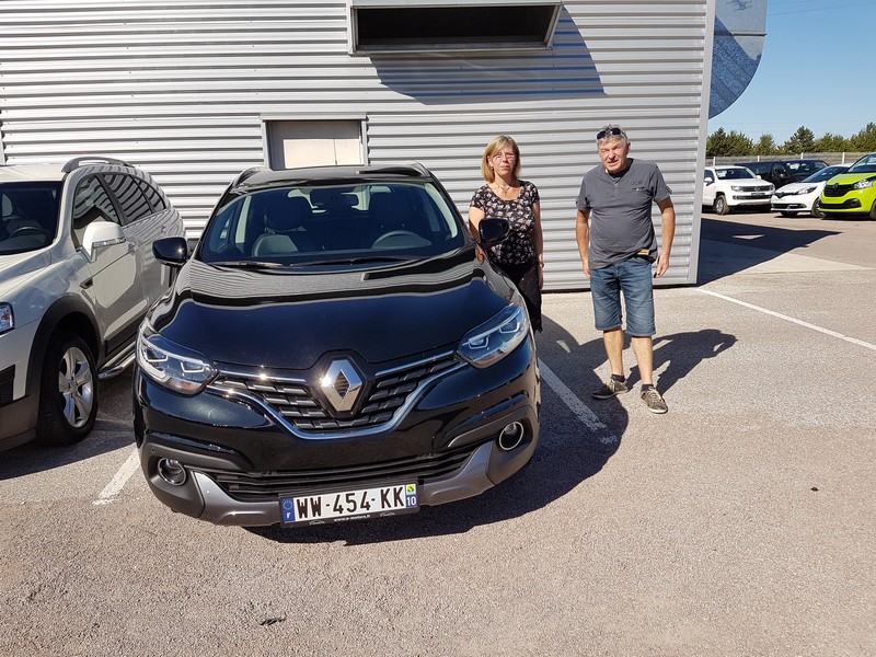 Avis-mandataire-auto-Emotors-Renault-Kadjar-Intens-dci-130-energy-4x2-plus-toit-vitr.