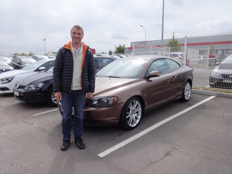Avis-mandataire-auto-Emotors-Volvo-C70-cabriolet-Summum-t5-220-automatique-plus-gps-plus-ja-18.