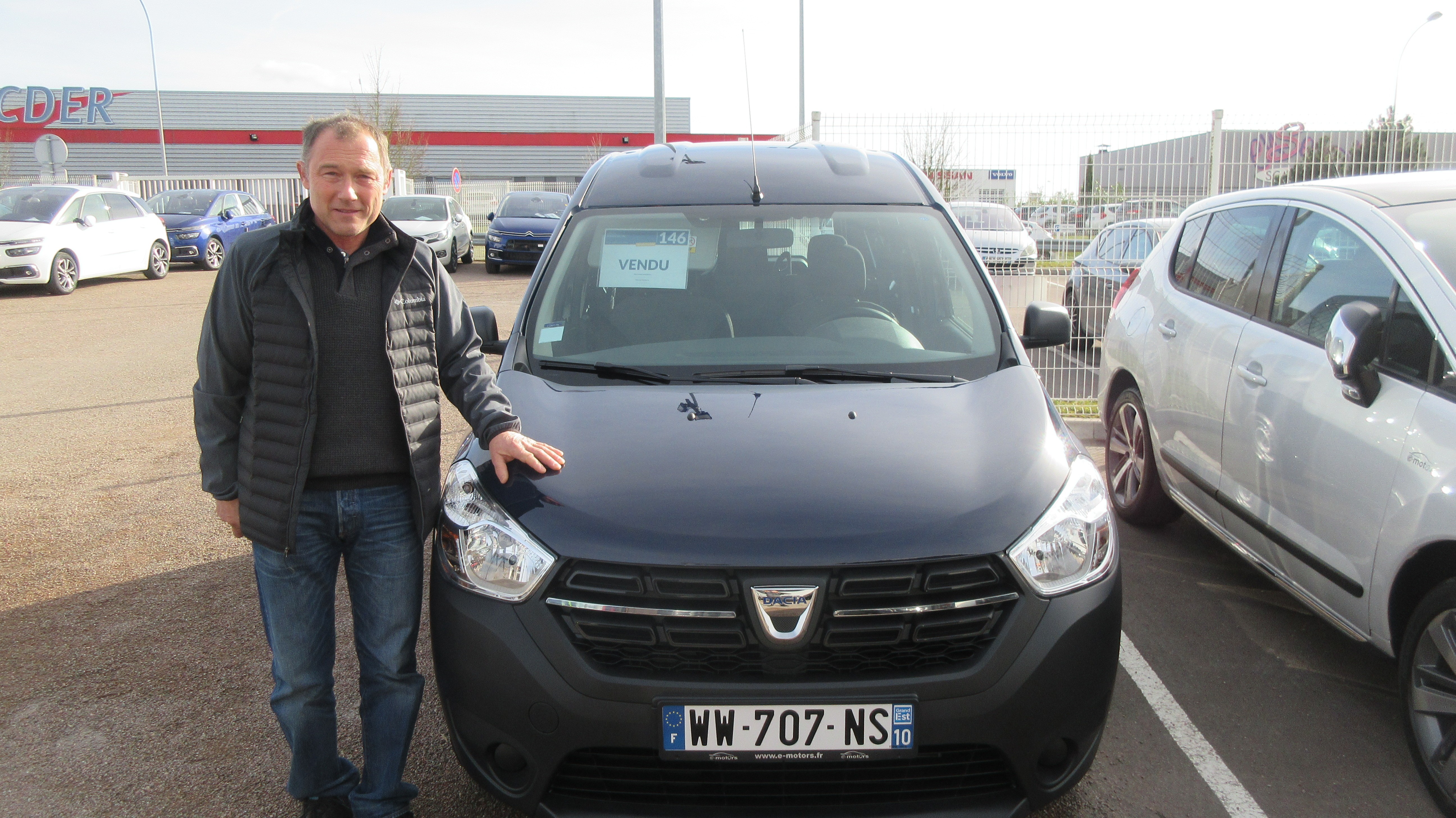 Avis-mandataire-auto-Emotors-Dacia-Dokker-Sce-100.