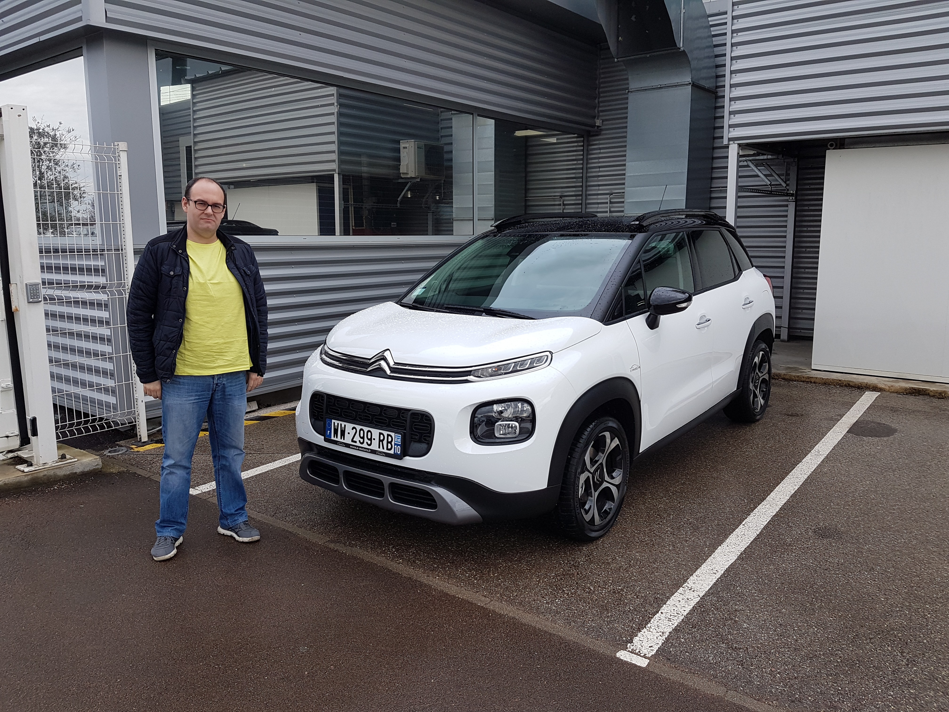 Avis-mandataire-auto-Emotors-Citroen-C3-aircross-Shine-bluehdi-120-s-s.