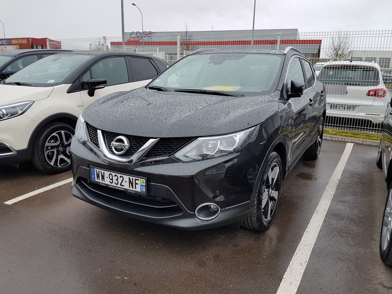 Avis-mandataire-auto-Emotors-Nissan-Qashqai-1-2-dig-t-115-n-connecta.