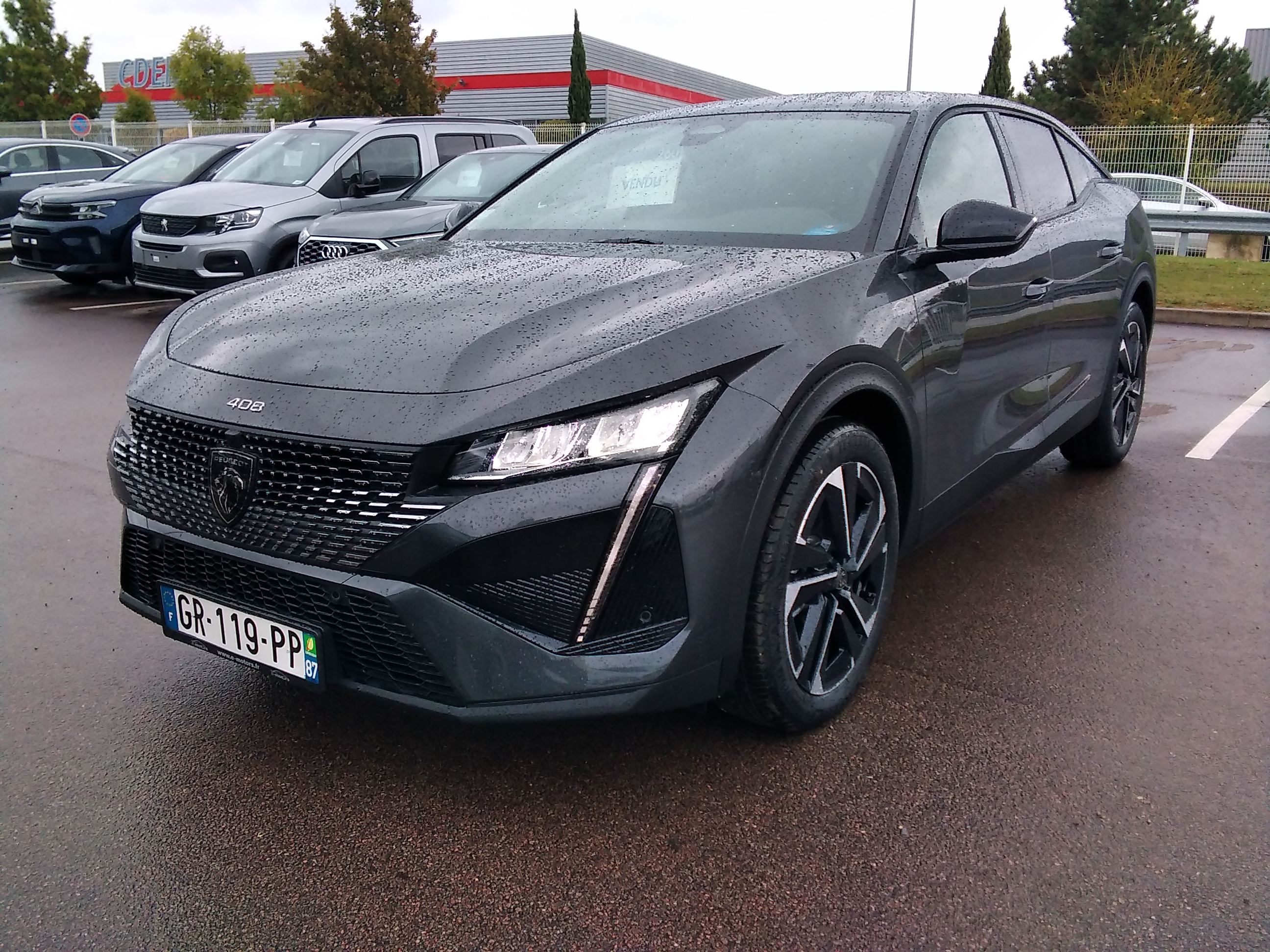 Avis-mandataire-auto-Emotors-Peugeot-408-Puretech-130-ch-s-s-eat8-allure-pack-plus-visiopark-360.