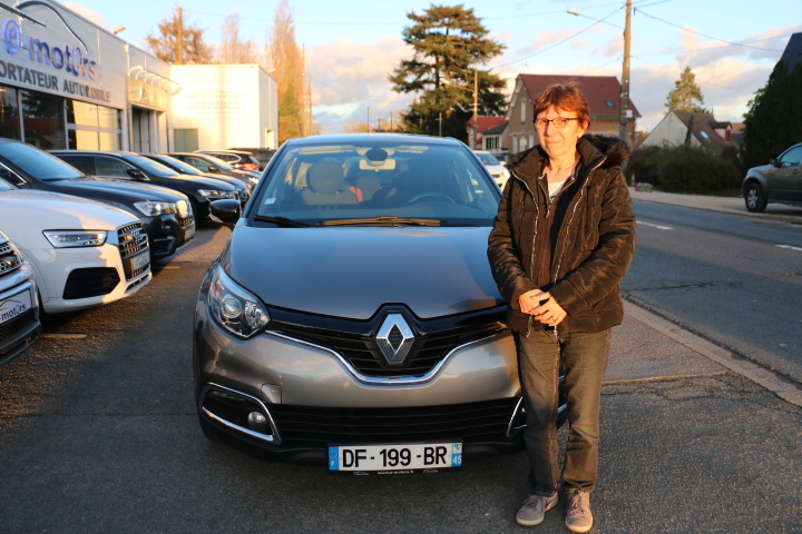 Avis-mandataire-auto-Emotors-Renault-Captur-Tce-120-intens-edc.