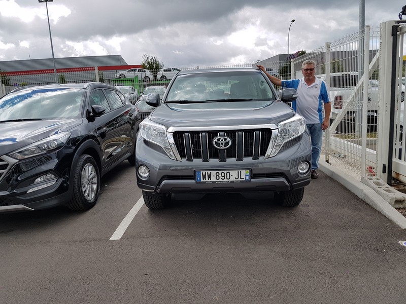 Avis-mandataire-auto-Emotors-Toyota-Land-cruiser-L-gende-177-d-4d-3portes.