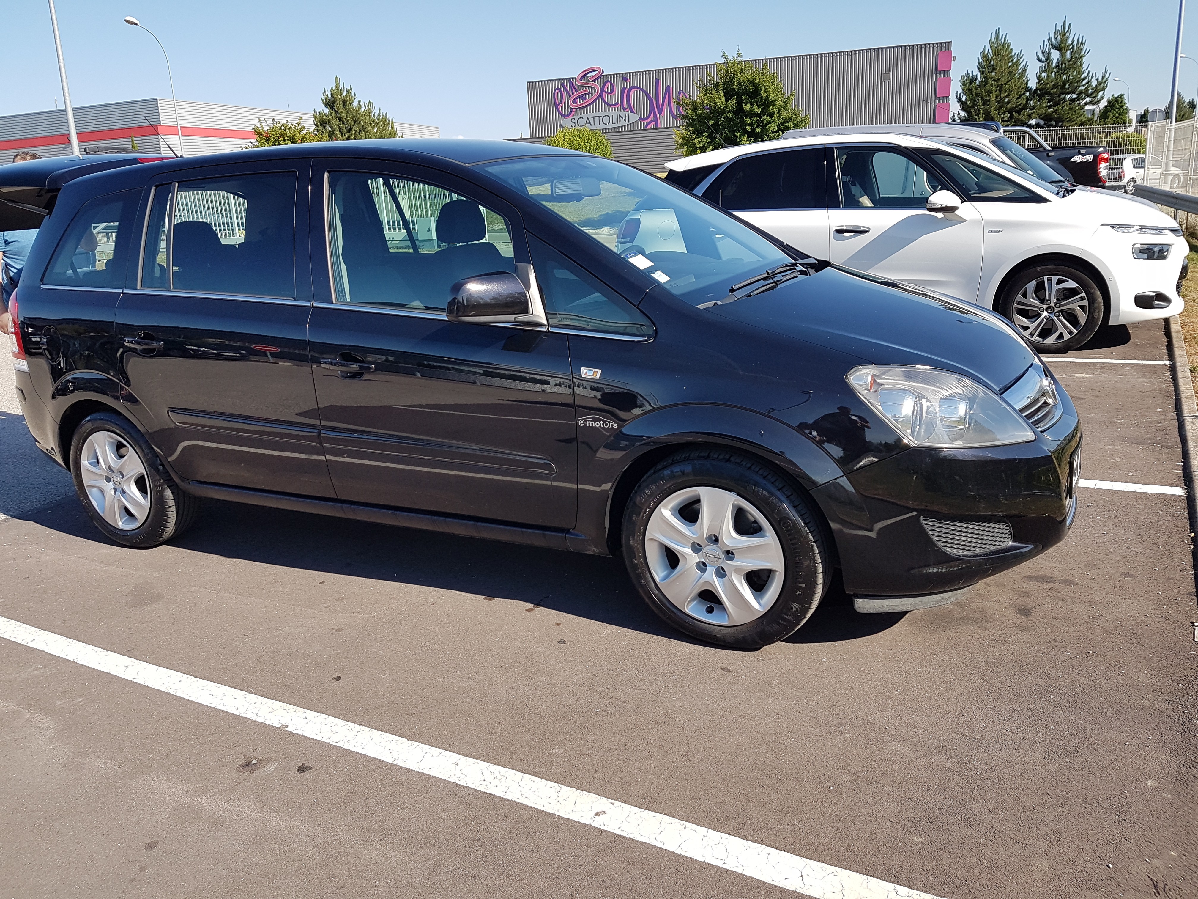 Avis-mandataire-auto-Emotors-Opel-Zafira-111-cdti-110-7places.