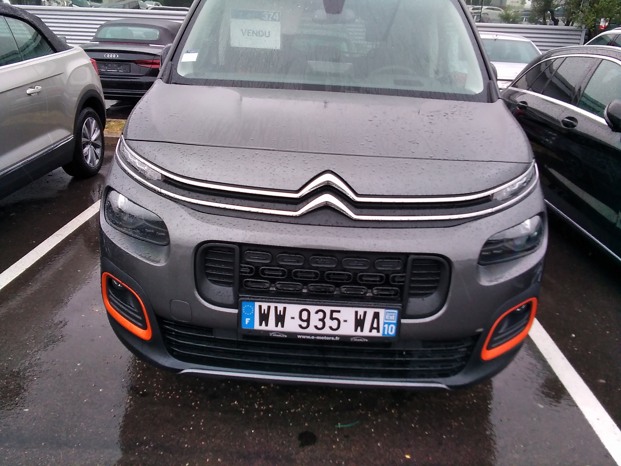 Avis-mandataire-auto-Emotors-Citroen-Berlingo-Taille-xl-shine-bluehdi-130-s-s-plus-pack-xtr.